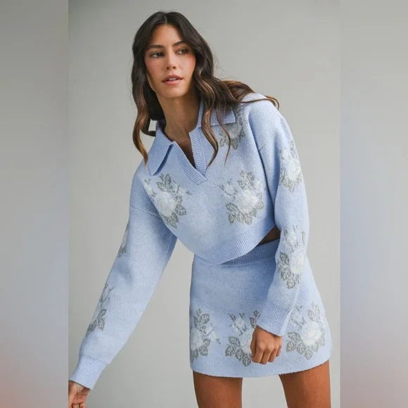 Pink Floral Jacquard Crop Sweater And Skirt Set - Picture 11 of 16